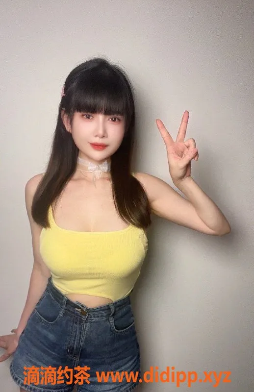 广州楼凤资源信息,天河嫩妹岁岁，9P服务，爱玩cos大胸诱惑