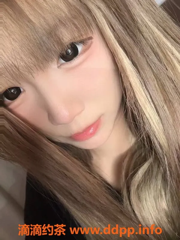 广州楼凤-天河草莓，嫩妹大长腿，6P课费体验