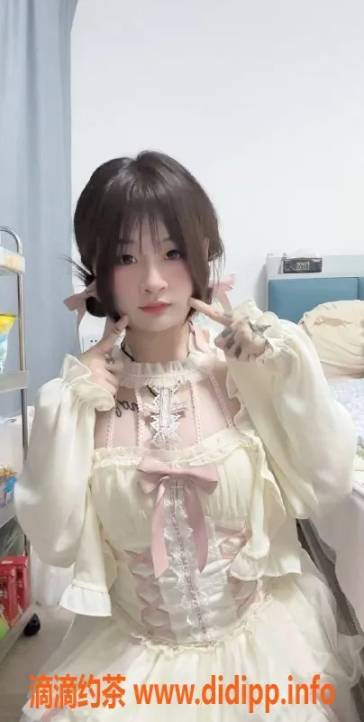 广州楼凤-天河嫩妹洛依，600元约会体验