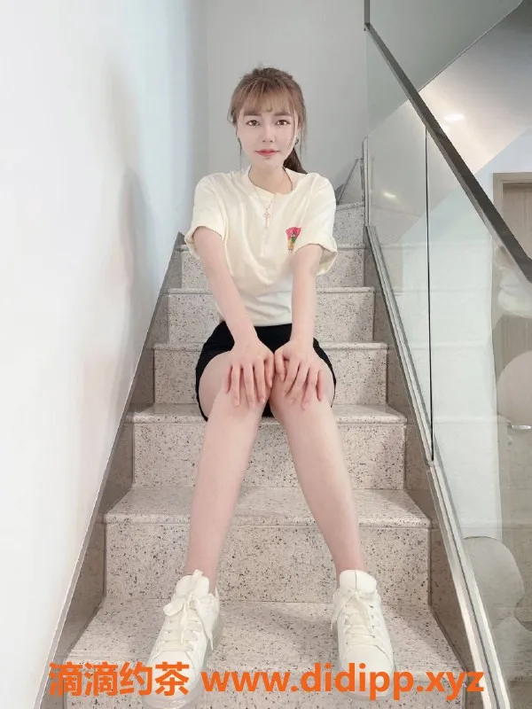 杭州上门服务-上城区姐妹双飞，菲菲171cm、伊伊170cm，超值体验！