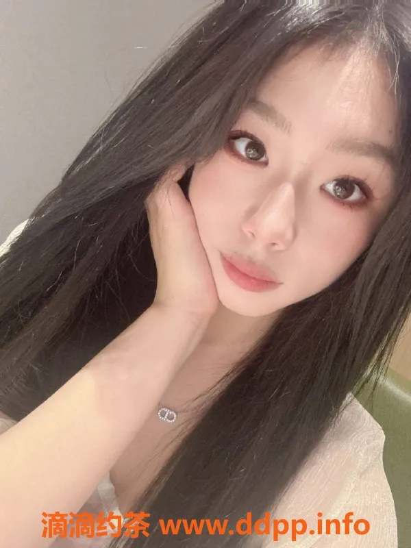 广州楼凤-天河辰辰，600元课费，轻松享受服务