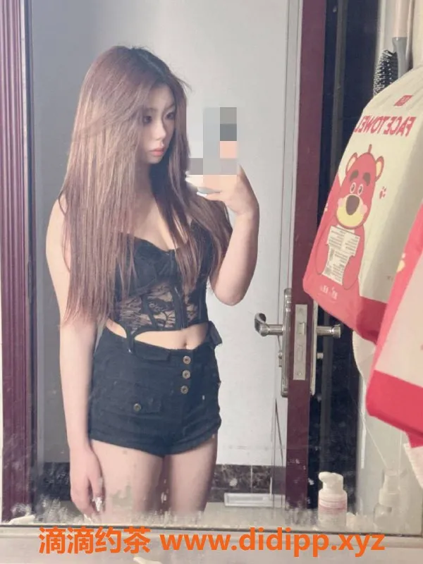 广州楼凤-天河辰辰，600元课费，轻松享受服务