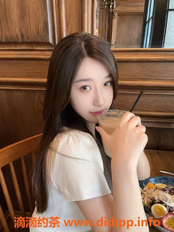 广州楼凤资源信息,天河嫩妹珊蓝，7P大胸大长腿等你来约