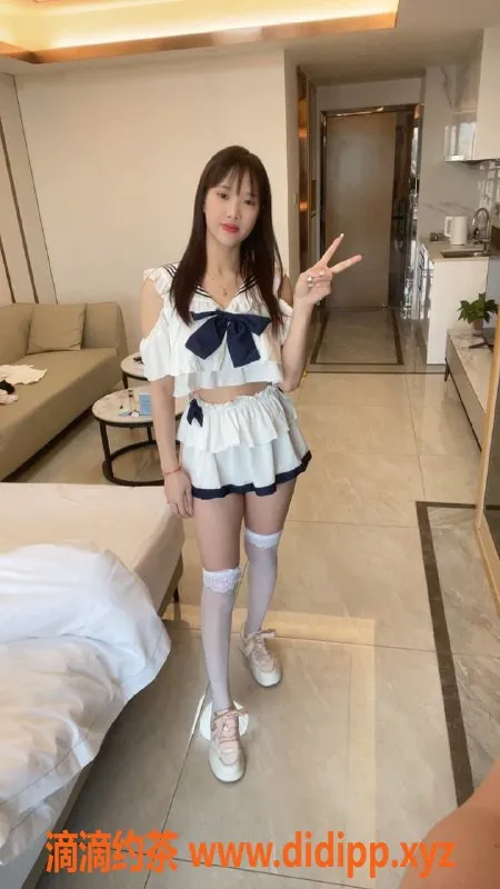 深圳楼凤-宝安慧慧，900元享鸳鸯浴与胸推服务