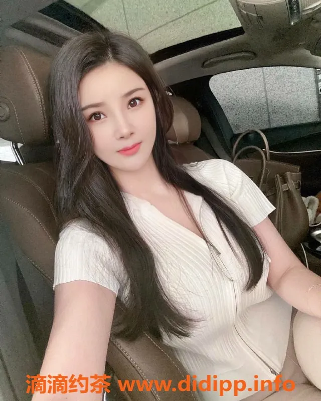 深圳楼凤资源信息,深圳龙华阿妹，24岁C罩杯，598元起