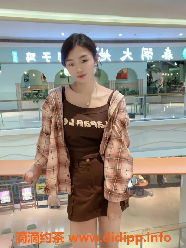 深圳楼凤资源信息,宝安晶晶，168cm B罩杯，800元起