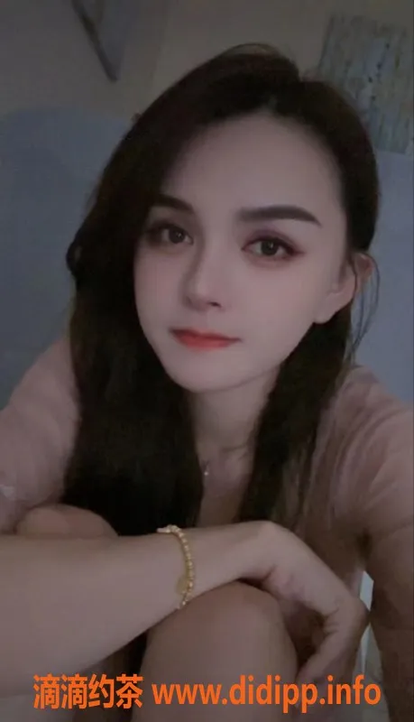 杭州楼凤-新疆花姑娘170高挑D杯，超贴心服务！