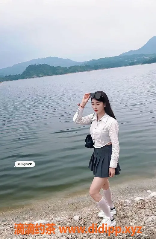 杭州楼凤-米娜，上城半套400，口爆服务超给力！