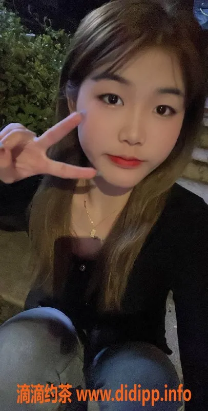 杭州上门服务-上城区19岁小鲁班，171cm火辣美女，亲密服务千元起