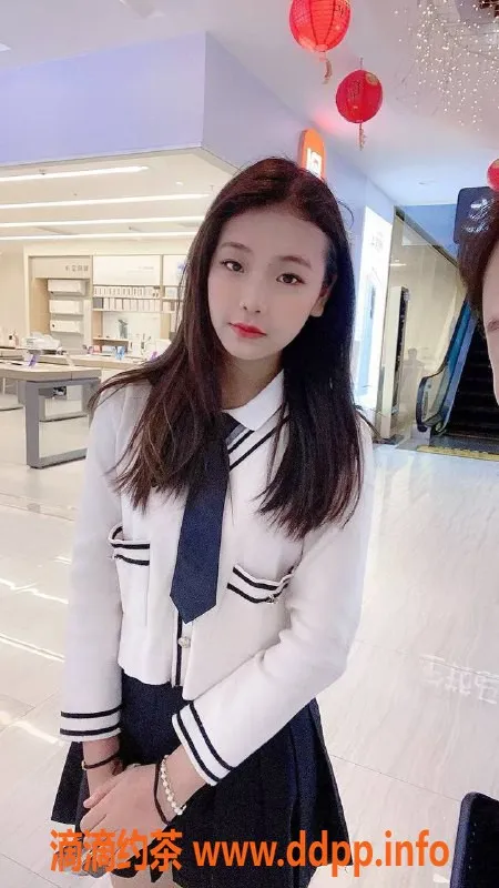 深圳楼凤资源信息,龙岗丝丝，900元体验六九与舌吻服务