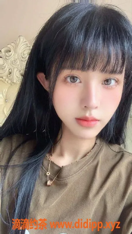 深圳楼凤-南山刘小姐yoyo，1200元舌吻调情服务