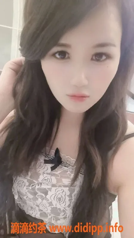 广州楼凤-天河乐乐，人妻风情，500元约会体验