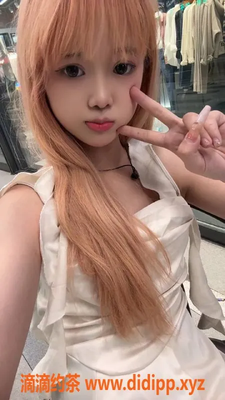 深圳楼凤资源信息,宝安小琳，800元口爆、车震服务