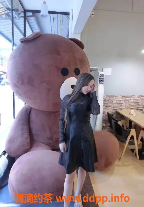 东莞楼凤-岚岚，24岁，160cm，45kg，全裸陪浴与按摩服务