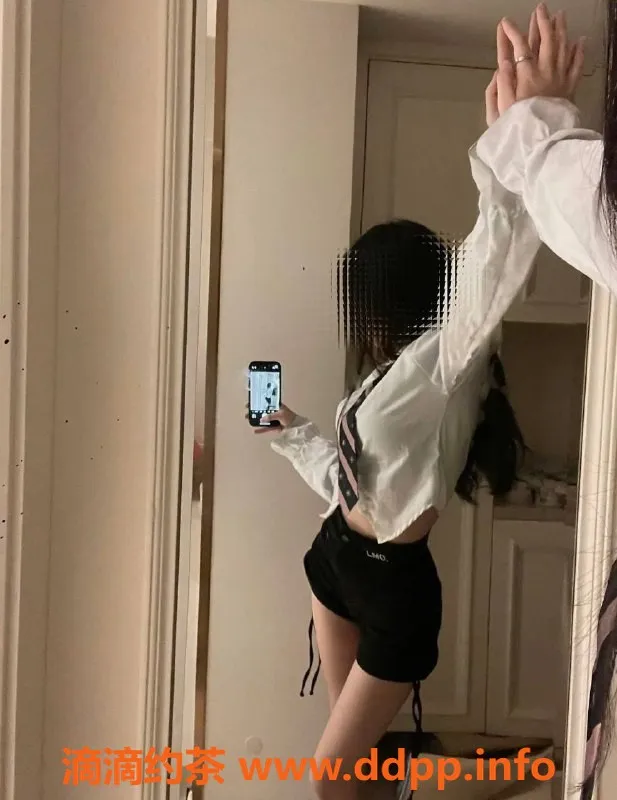 杭州楼凤资源信息,江城路小布丁，167cm45kg，真诚服务体验好