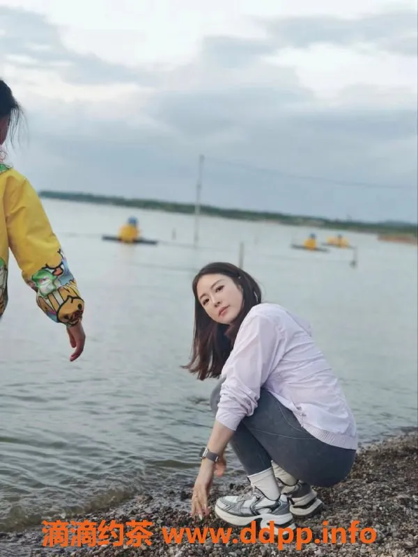 昆明楼凤资源信息,TG小美女，身高165，甜美服务让人陶醉