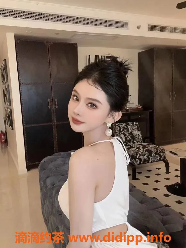 深圳楼凤-罗湖可可，500元环保服务，体验舌吻与六九