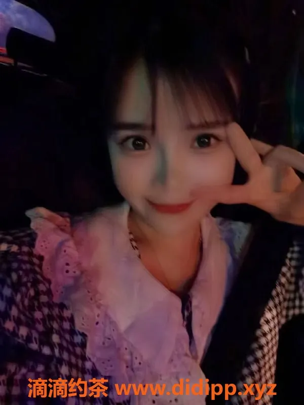 深圳楼凤-南山一只小奶卿，1200元起的极致服务