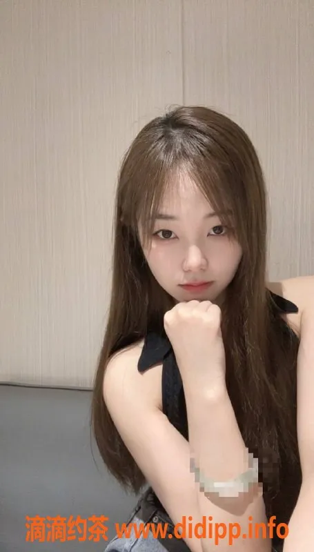 深圳楼凤-宝安叶清浅，1200元胸推服务，体验无套口