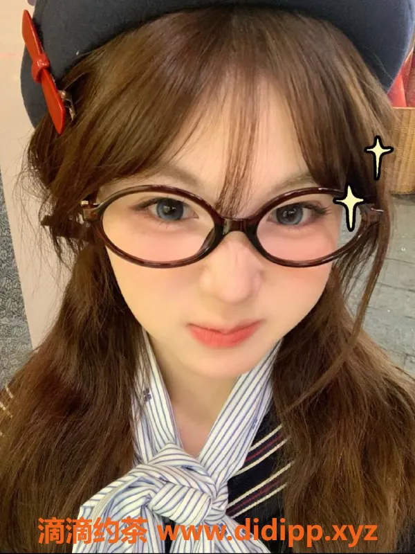 广州楼凤-白云嫩妹鱼仔，水费1480p，舌吻服务来袭