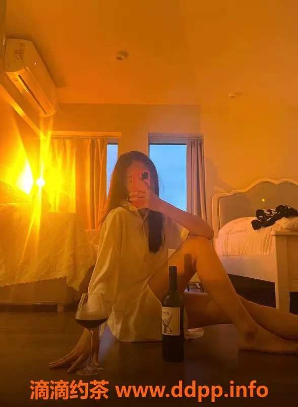 昆明spa会所-盘龙区小可，300元丝足服务，视频验证