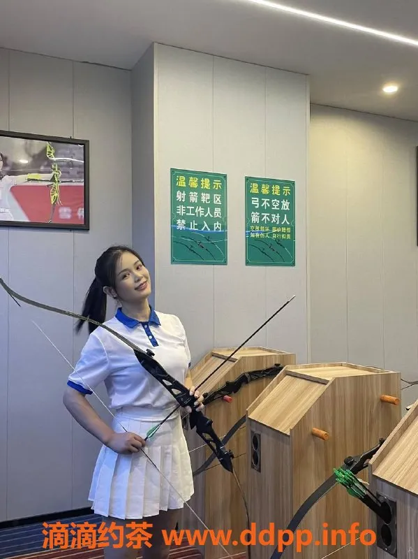 深圳楼凤-南山可儿，价格1300元起，性感服务等你来体验