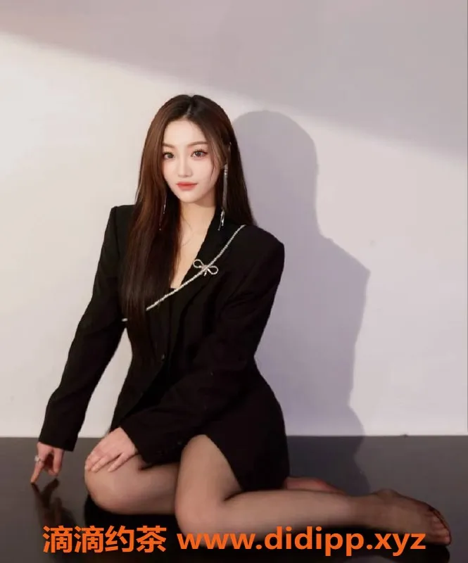 上海楼凤-静安蔓蔓老师，福利价800P，抓紧出价！