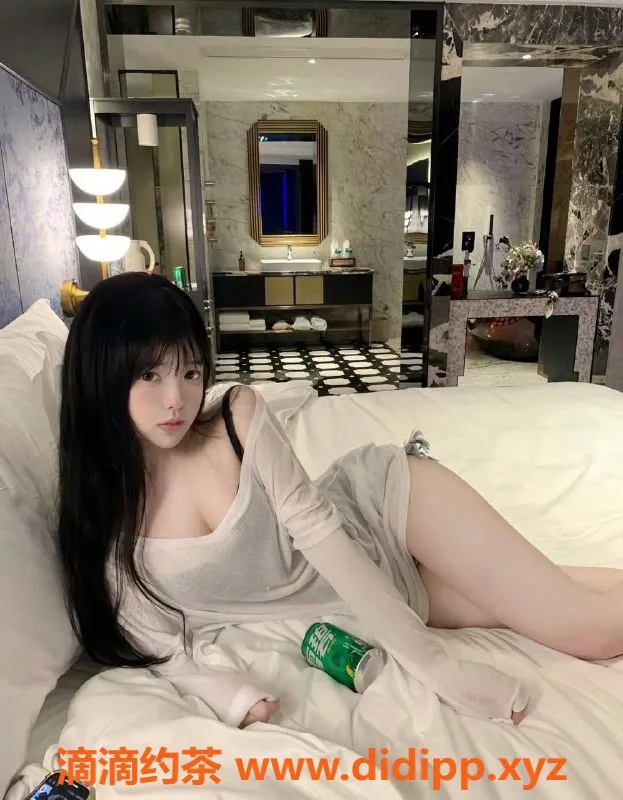 广州楼凤-天河暖暖，嫩妹大长腿，12P等你来约