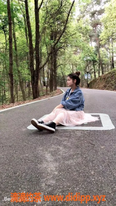 杭州上门服务资源信息,小丸子，24岁，162cm身高，45kg，800元贴心服务