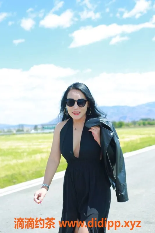 昆明楼凤-盘龙区莹莹，600元享极致服务！