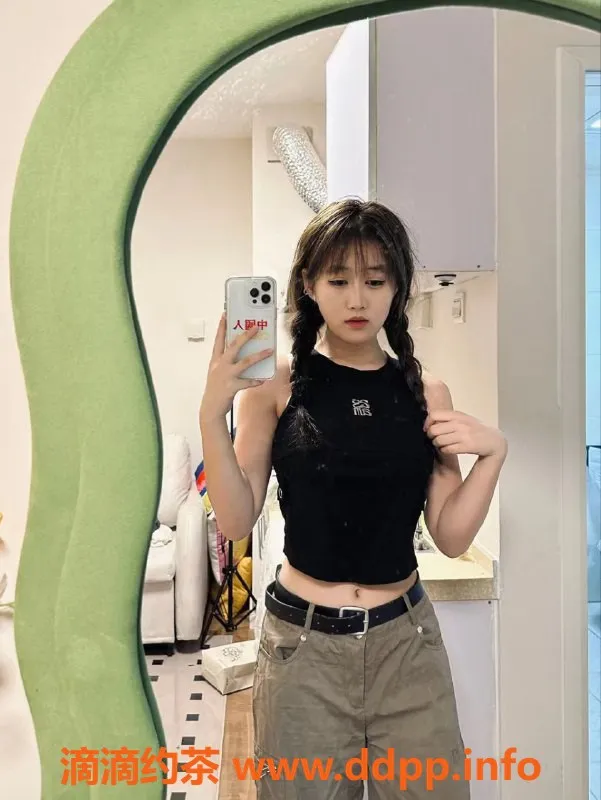 杭州楼凤-滨江区19岁白芷，165cm小蛮腰，真🐻服务