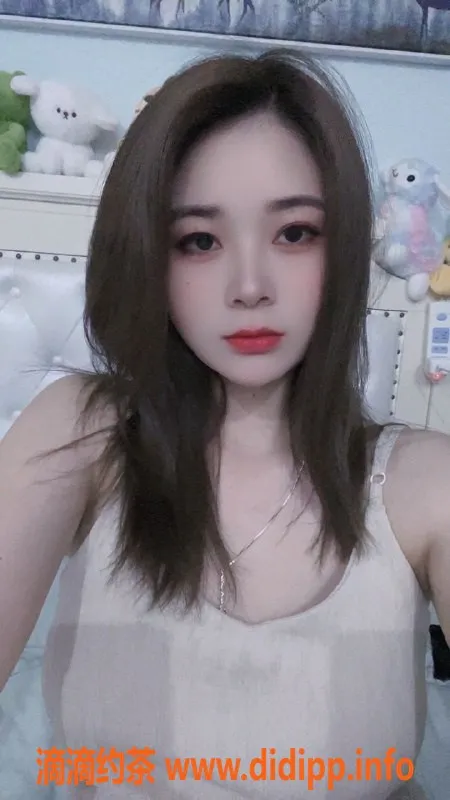 杭州楼凤资源信息,拱墅区月月，25岁，160cm，48kg，36D激情服务