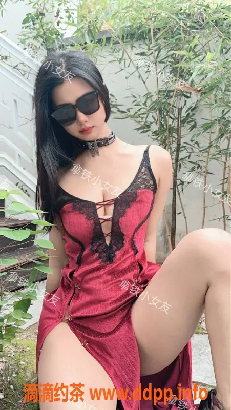 南京楼凤-江宁区拿铁小女友，163身高，22岁，5200夜