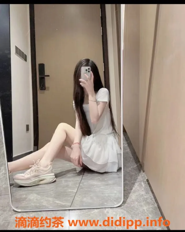 杭州楼凤-重庆小辣椒一玫，163cm，89斤，8米起步