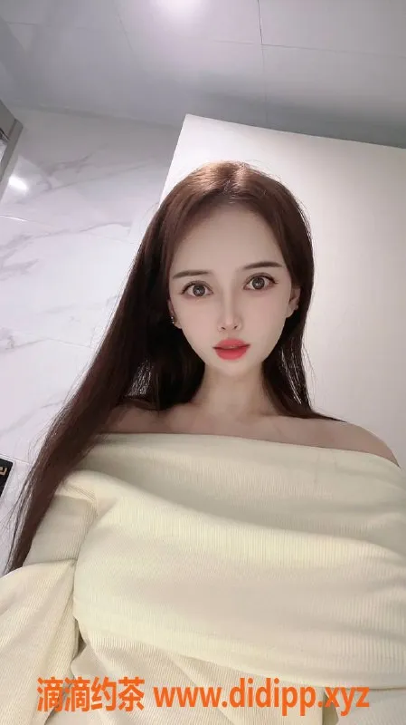 广州楼凤资源信息,天河御姐辛儿，超大胸火辣服务，16P可预约