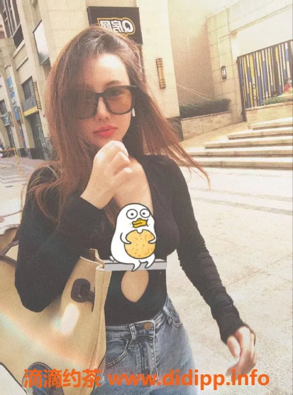 杭州楼凤资源信息,上城区健身教练荔枝，蜜桃臀36C，千元享受