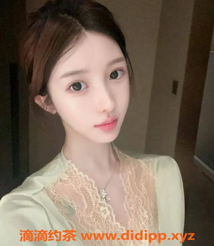 杭州上门服务-萧山区欢欢：172身高、98体重，体验初恋般的温柔服务