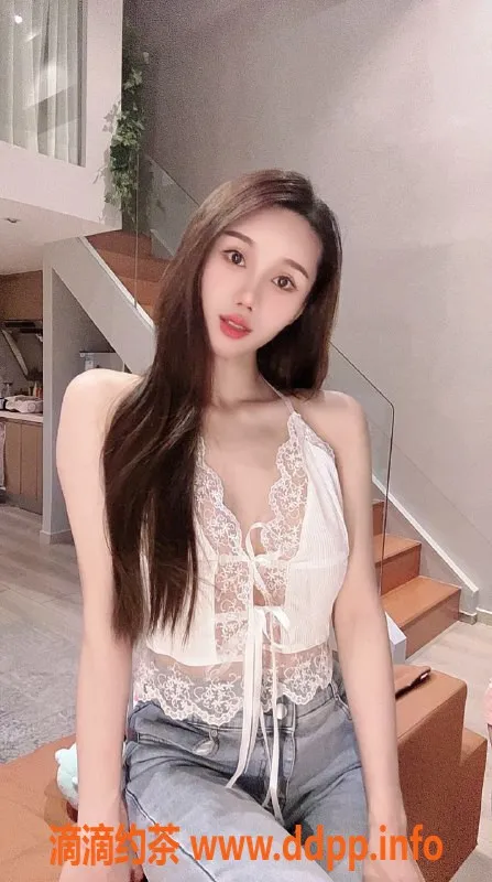 长沙楼凤-雨花区楚楚，168cm 51kg 24岁，温馨服务等你体验