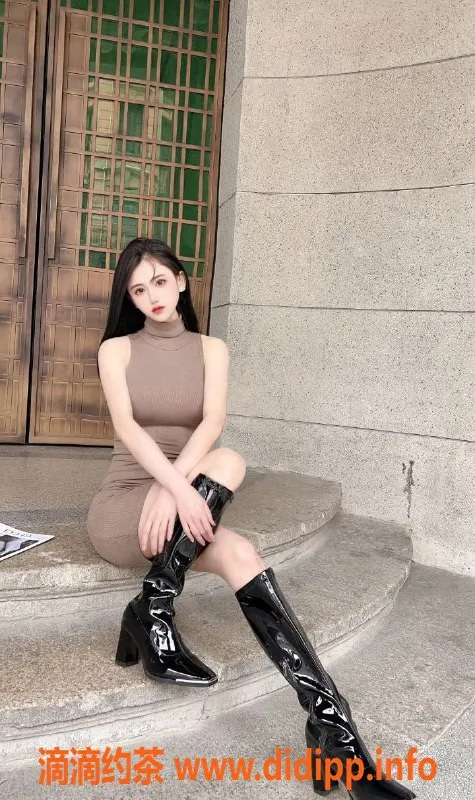 上海楼凤-浦东夏天老师拍卖，福利价800P，限2名额