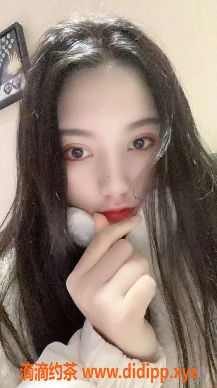 厦门楼凤-思明区小也，172cm颜值系电报老师