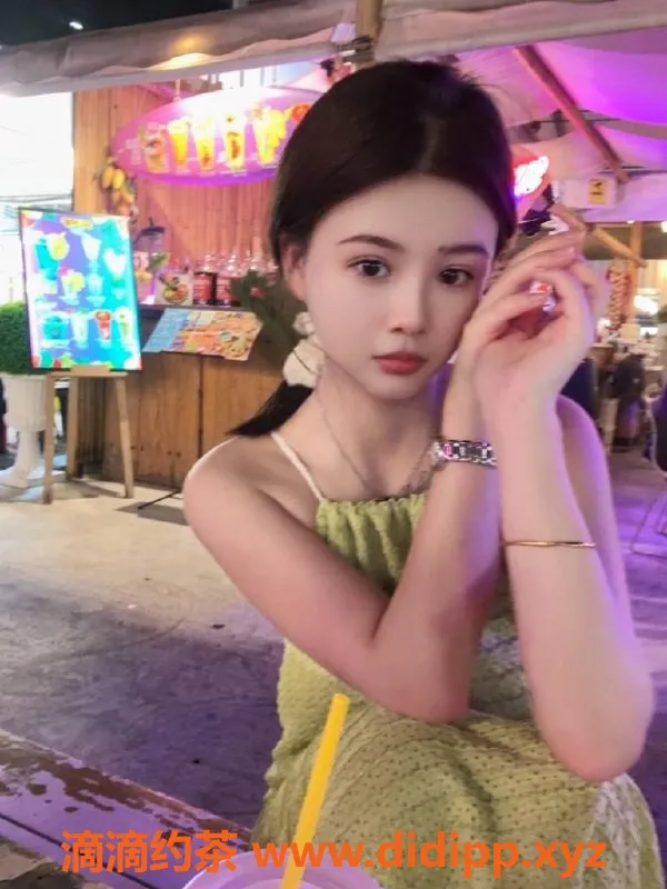 杭州上门服务-上城区嫩妹极品白小纯，168cm 1000内上门服务