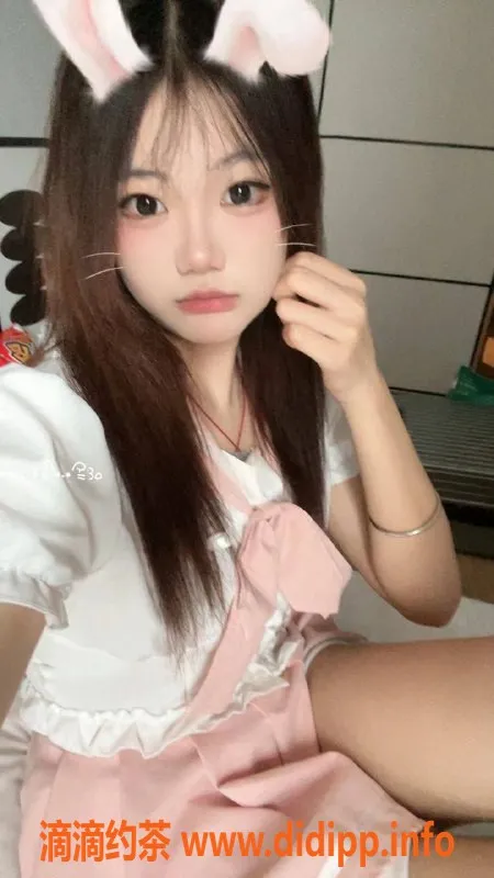 杭州楼凤-萧山区喵喵💞，168cm C杯嫩妹，1200起