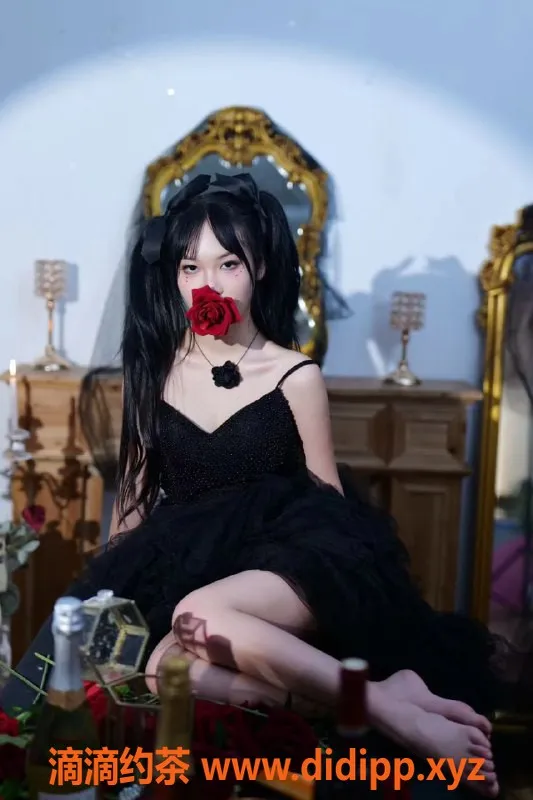 成都上门服务-成都心漫 18岁娇小妹 500元可上门