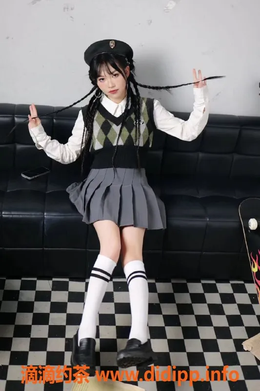 成都上门服务-成都心漫 18岁娇小妹 500元可上门