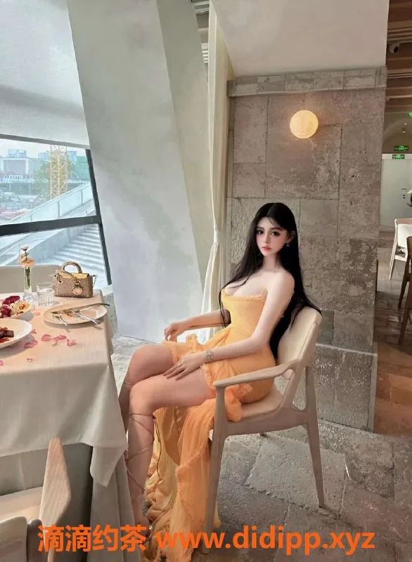 上海-普陀馨予 24岁 170高 36D美胸 1200元起