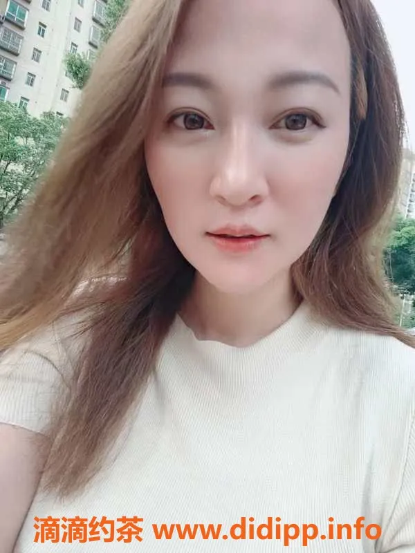 长沙楼凤资源信息,岳麓区小丸子，400p上门服务，真实体验分享