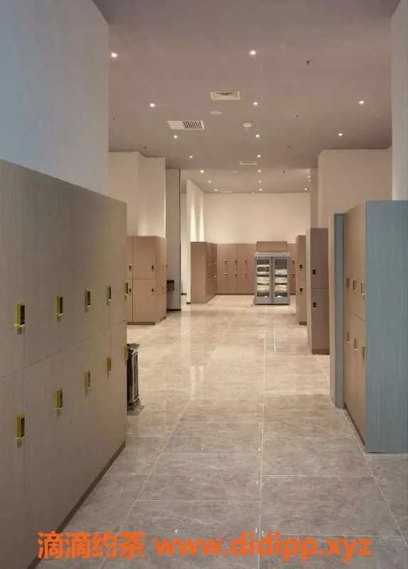 东莞楼凤-圆洲特惠包：全身按摩、热带雨林套餐体验