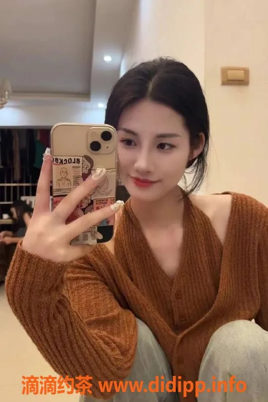 深圳spa会所-深圳福永28岁以下极品美女，双飞服务368元