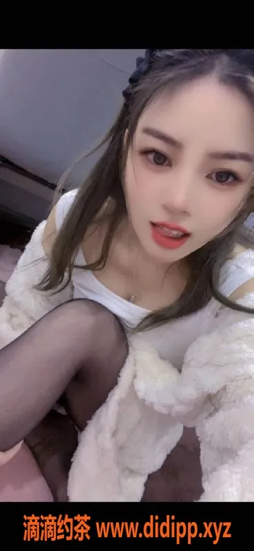 杭州楼凤-小颖 25岁 163cm 46kg 半套450/全套700 欢迎预约！