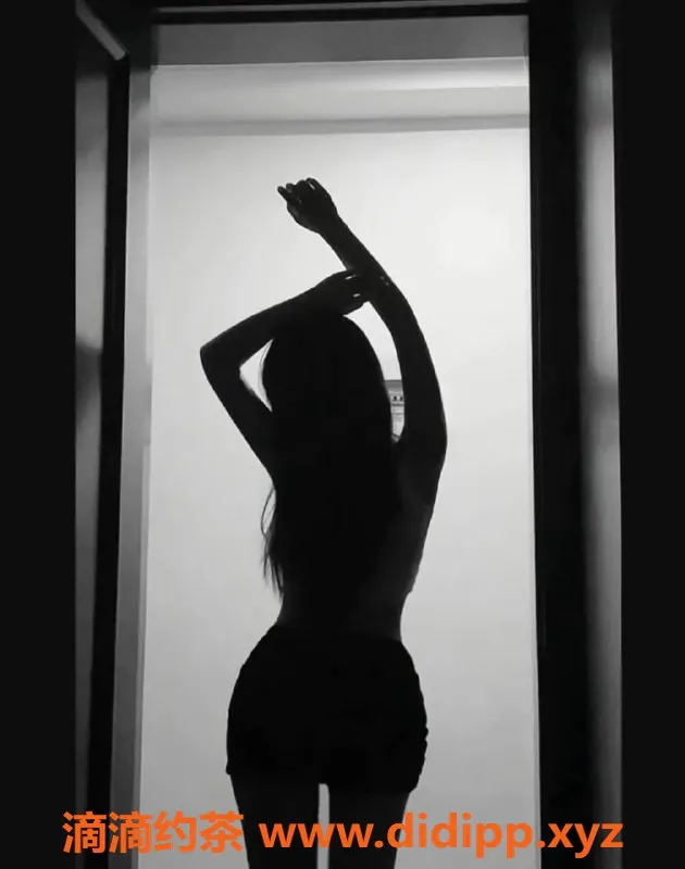 深圳楼凤资源信息,龙华小熙熙，千元享专业调情服务